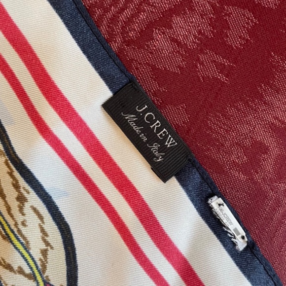 NWOT J.Crew Italian Silk Scarf Vail Colorado Square JCrew - Picture 4 of 5